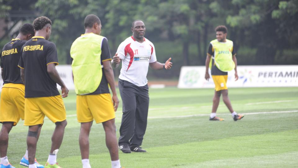 Persipura Jayapura saat menjalani sesi latihan.